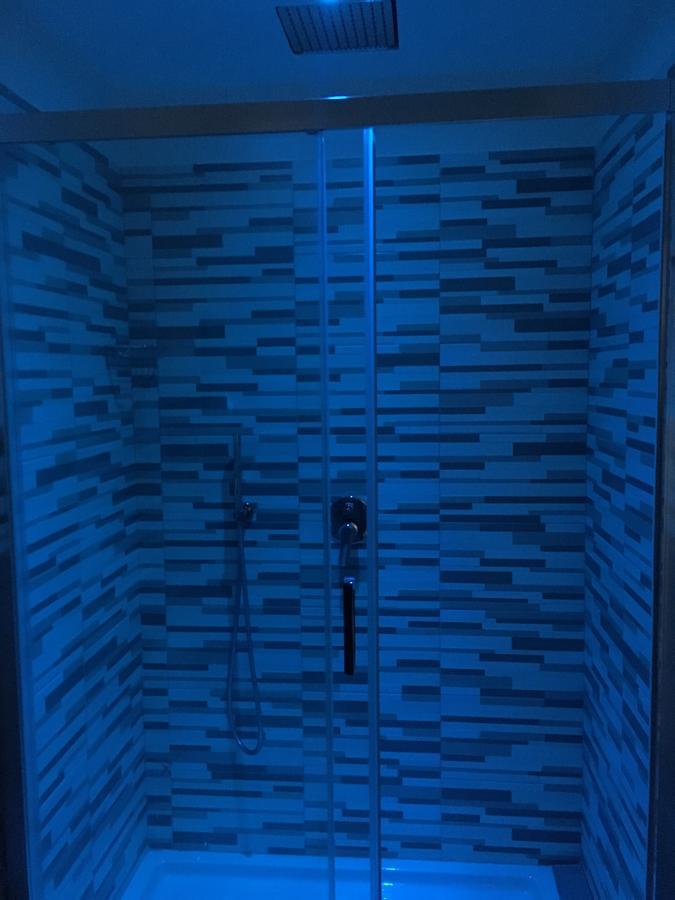 Deluxe Room,637598466:JPEG